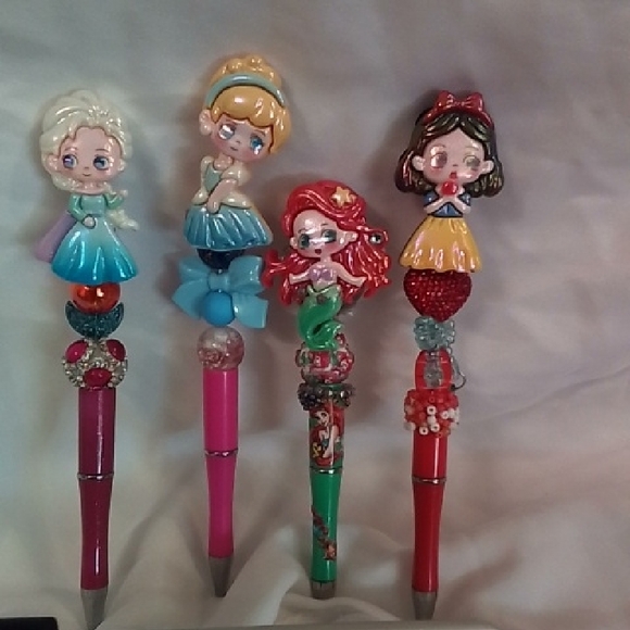 Girls' Disney Princess Character Top Ballpoint PenAll 4- Assorted Colors